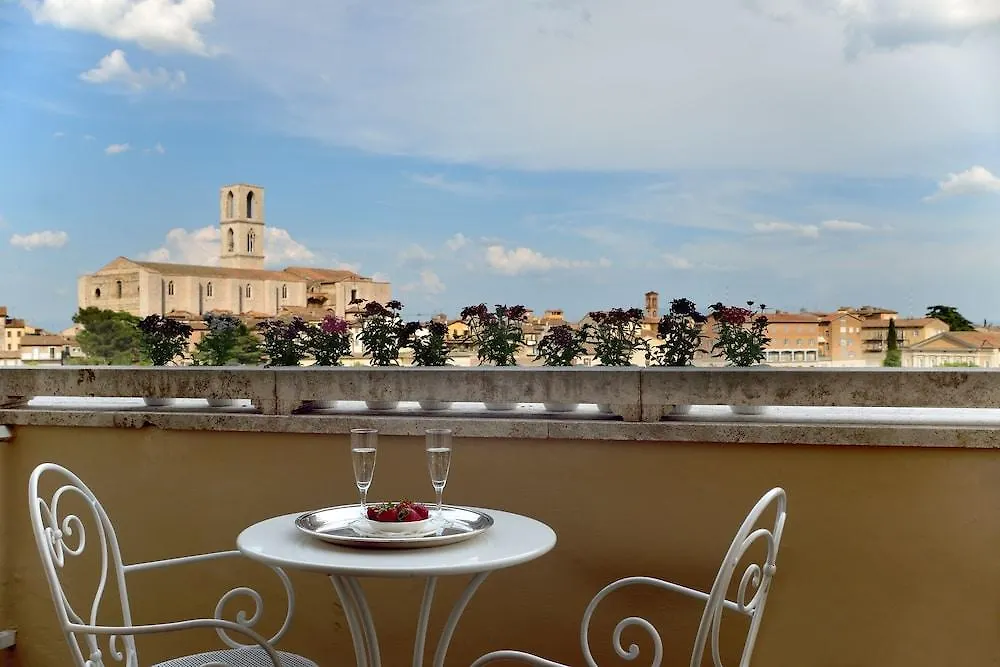 Sangallo Palace Perugia Italien