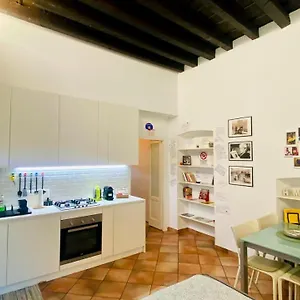 Apartment Sweet Navigli S1