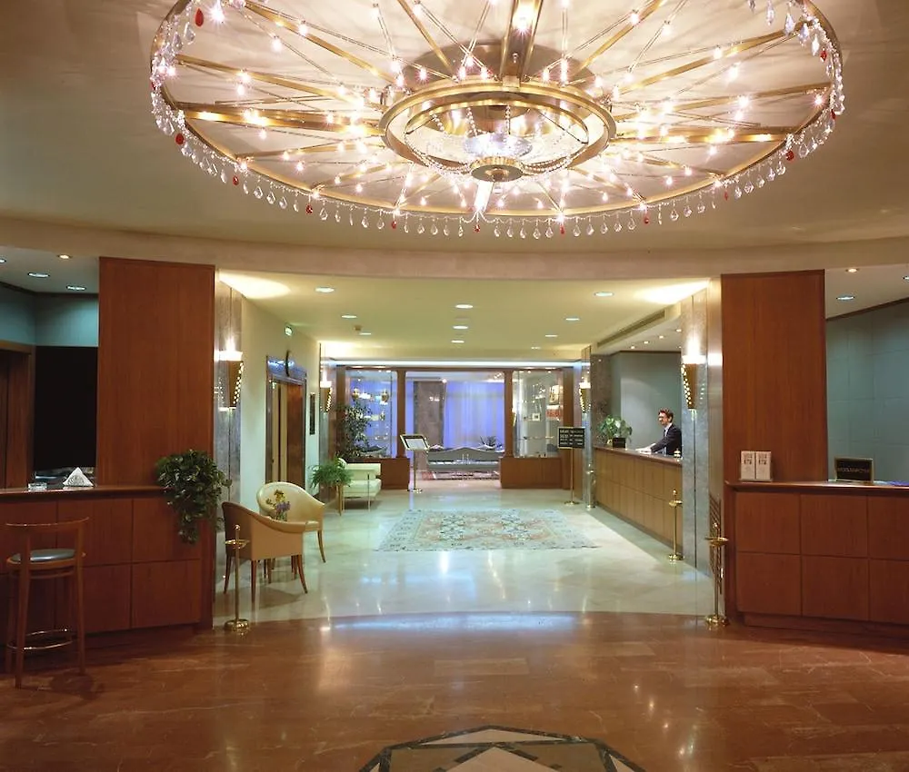 **** Hotel Sangallo Palace Perugia Italy